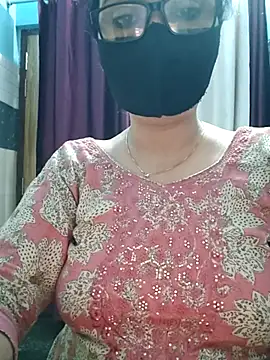 Aishwaryaa 69 online show from November 2025 02:44:01 AM