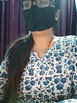 Aishwaryaa 69 online show from December 2025 07:49:01 AM