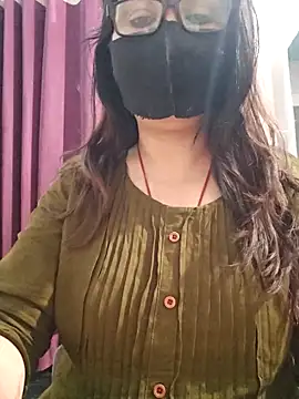 Aishwaryaa 69 online show from April 2026 03:04:02 AM