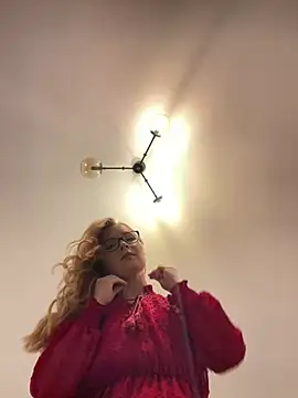 Chloe Richardson online show from January 2025 01:56:02 PM