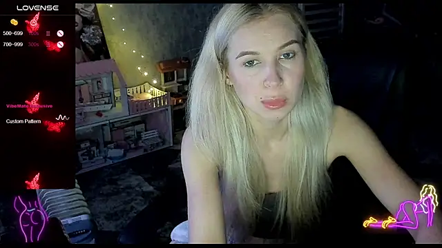 Snapshot of _NigoNika chatting on May 2026 07:32:01 PM NigoNika online show from May 2026 07:32:01 PM