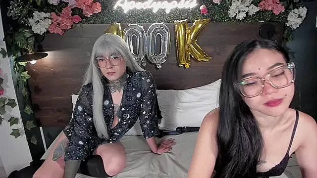 JadeyKhada online show from December 2024 11:29:01 PM