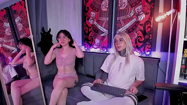 Snapshot of JadeyKhada chatting on January 2026 12:14:02 AM JadeyKhada online show from January 2026 12:14:02 AM