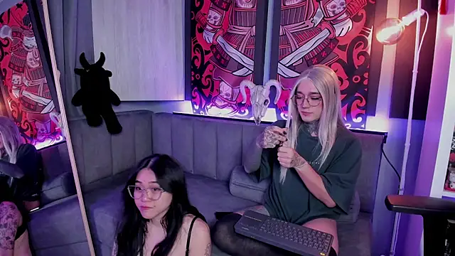 Snapshot of JadeyKhada chatting on March 2026 11:27:02 PM JadeyKhada online show from March 2026 11:27:02 PM