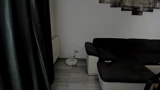 Richarddarell1 online show from October 2025 04:43:02 AM