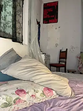 giuli zerozero online show from March 2026 03:24:01 PM