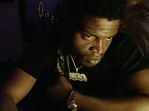 Snapshot of elnigga21 chatting on April 2026 08:31:01 PM elnigga21 online show from April 2026 08:31:01 PM