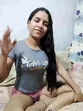 Snapshot of Anthonella_karol1 chatting on December 2024 01:25:01 AM Anthonella karol1 online show from December 2024 01:25:01 AM