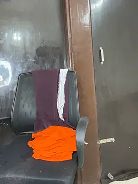 Snapshot of Cute-Russian chatting on October 2025 04:44:01 AM Cute-Russian online show from October 2025 04:44:01 AM