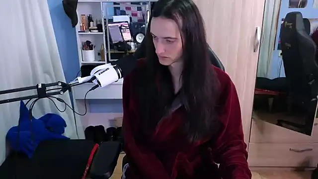 MemiKouki online show from January 2025 02:17:02 PM