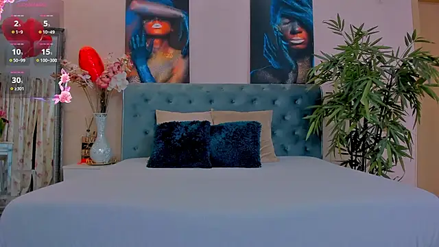 MichelleReys online show from March 2025 09:34:01 PM