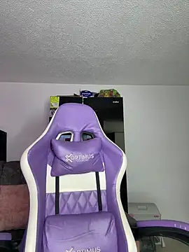 Miaa love6969 online show from April 2026 12:10:01 AM