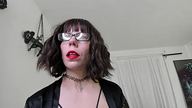 Snapshot of SaraDesirexo chatting on March 2025 08:35:01 AM SaraDesirexo online show from March 2025 08:35:01 AM