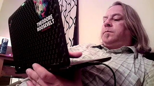 Mic Oxinner online show from December 2024 12:27:02 PM