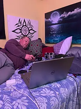 Snapshot of Mic_Oxinner chatting on March 2026 07:01:01 AM Mic Oxinner online show from March 2026 07:01:01 AM