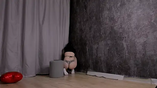 AnnaTrueno online show from March 2026 06:04:02 PM