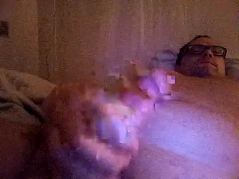 Snapshot of Mickael19 chatting on November 2025 11:51:02 PM Mickael19 online show from November 2025 11:51:02 PM