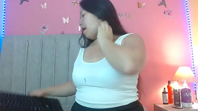 Snapshot of monickhot303av chatting on March 2025 03:29:01 AM monickhot303av online show from March 2025 03:29:01 AM