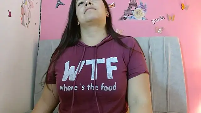 Snapshot of monickhot303av chatting on March 2025 03:02:02 AM monickhot303av online show from March 2025 03:02:02 AM