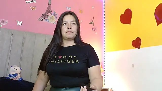 Snapshot of monickhot303av chatting on September 2025 03:21:02 AM monickhot303av online show from September 2025 03:21:02 AM