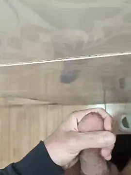 Snapshot of ssikerek23 chatting on November 2025 01:07:02 AM ssikerek23 online show from November 2025 01:07:02 AM