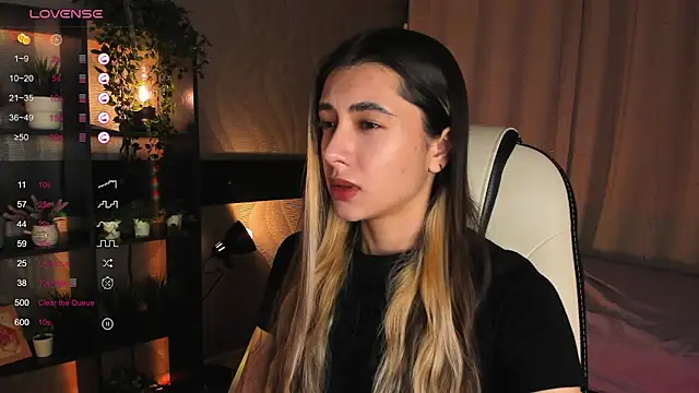 DarlaLike online show from November 2025 03:38:01 AM