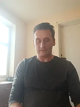 Snapshot of Viause_Kentauelle chatting on March 2025 10:22:01 AM Viause Kentauelle online show from March 2025 10:22:01 AM