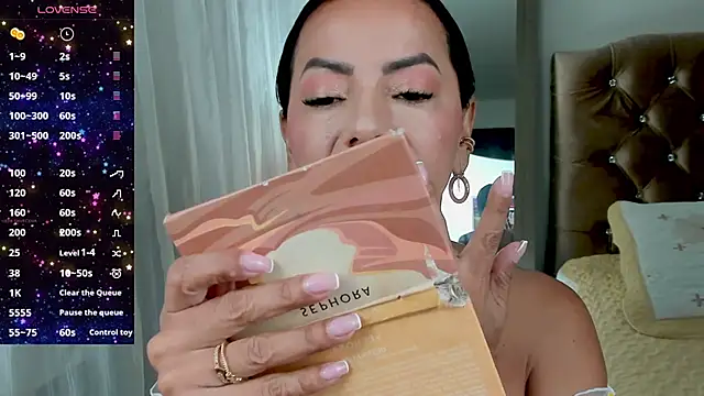 veronika naughty online show from January 2025 03:05:02 PM