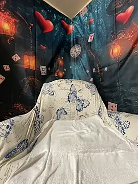 Snapshot of Lollipoplover52 chatting on March 2026 04:18:02 AM Lollipoplover52 online show from March 2026 04:18:02 AM