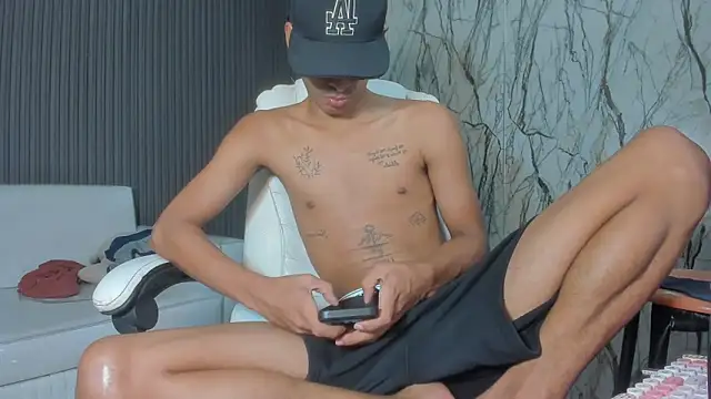 Snapshot of allens_joe chatting on February 2026 09:08:01 PM allens joe online show from February 2026 09:08:01 PM