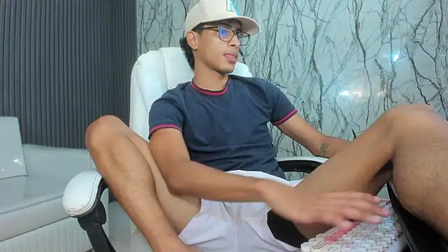 Snapshot of allens_joe chatting on February 2026 09:00:01 PM allens joe online show from February 2026 09:00:01 PM