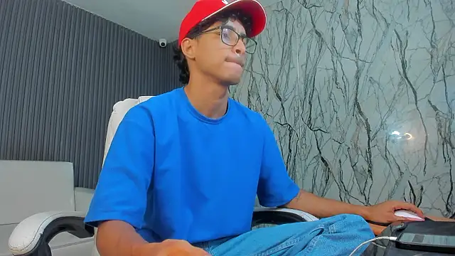 Snapshot of allens_joe chatting on March 2026 02:57:02 AM allens joe online show from March 2026 02:57:02 AM