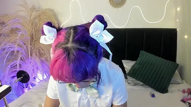 Snapshot of party-naugthysex chatting on November 2025 06:57:01 AM party-naugthysex online show from November 2025 06:57:01 AM