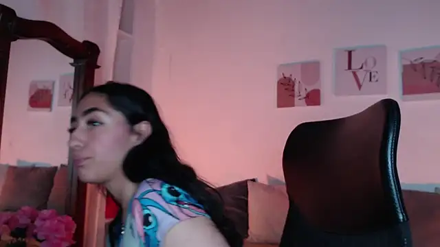 madisex s online show from September 2025 01:22:01 PM