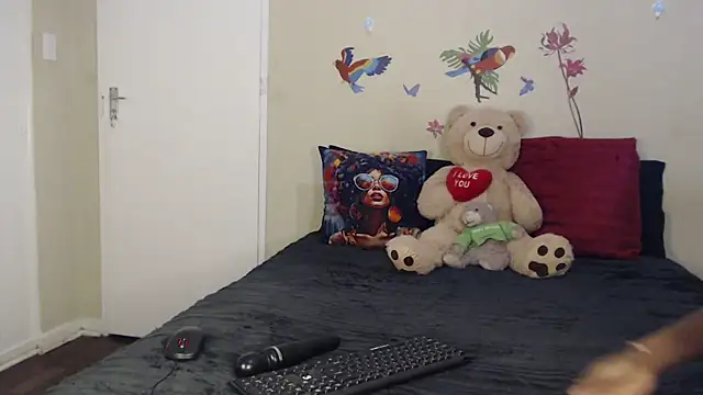 Snapshot of Blacktittiex02 chatting on October 2025 02:32:01 AM Blacktittiex02 online show from October 2025 02:32:01 AM