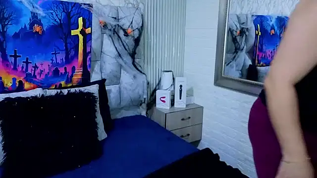 Snapshot of charlotte__G chatting on October 2025 11:44:02 AM charlotte G online show from October 2025 11:44:02 AM