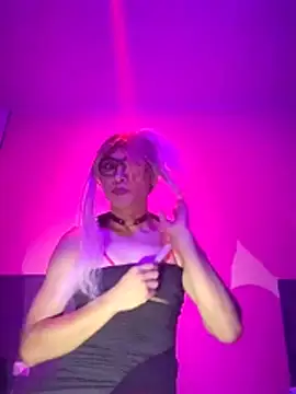 Snapshot of kandyloves chatting on April 2026 08:45:02 AM kandyloves online show from April 2026 08:45:02 AM