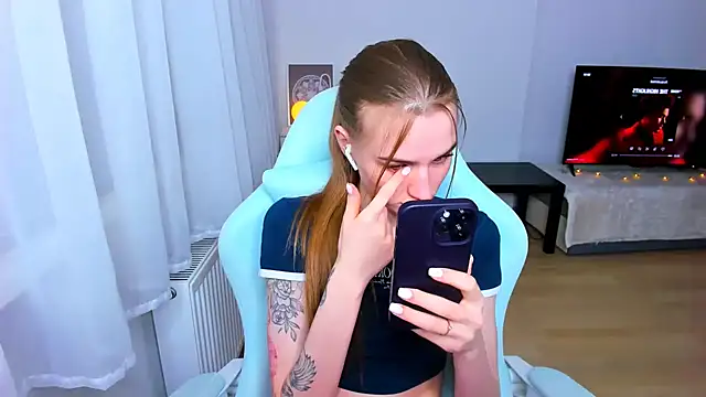 StellaLawless online show from January 2025 07:20:01 PM