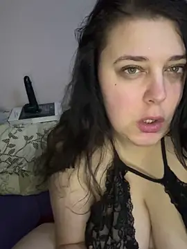 Vikkancs X online show from February 2025 06:52:01 PM