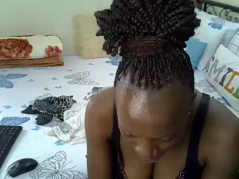 Sweet Bear online show from April 2026 11:00:02 AM