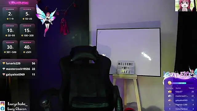 Snapshot of annie_berry chatting on February 2025 07:34:01 AM annie berry online show from February 2025 07:34:01 AM