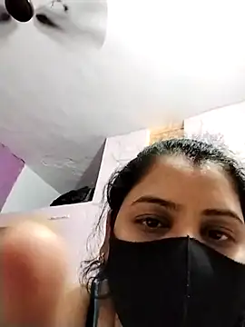 Snapshot of Ruksar-Pathan chatting on February 2025 11:23:02 AM Ruksar-Pathan online show from February 2025 11:23:02 AM