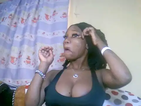 Snapshot of 69Hot_Tiny chatting on September 2025 06:35:01 AM 69Hot Tiny online show from September 2025 06:35:01 AM