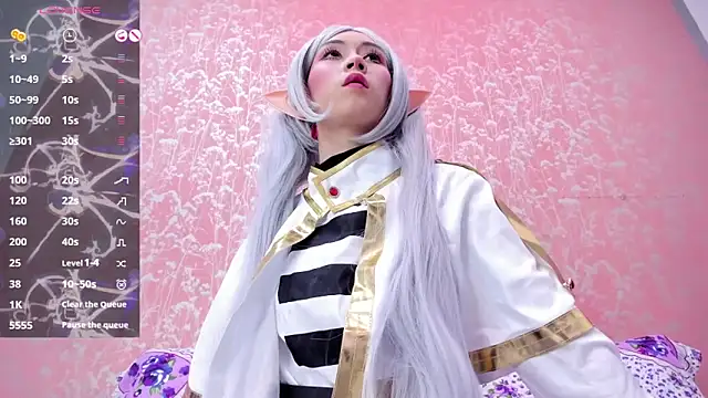 Snapshot of NEZUKO_MITSURI chatting on April 2026 05:26:01 PM NEZUKO MITSURI online show from April 2026 05:26:01 PM