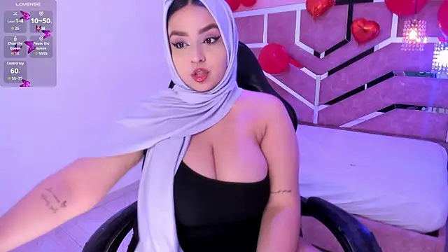 Snapshot of ThanaSaadi chatting on February 2025 04:42:02 AM ThanaSaadi online show from February 2025 04:42:02 AM