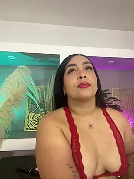 Snapshot of Sheeryl__ chatting on March 2026 04:50:01 AM Sheeryl online show from March 2026 04:50:01 AM