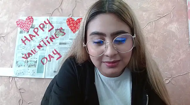 Snapshot of Miabonnett_ chatting on February 2025 03:58:01 PM Miabonnett online show from February 2025 03:58:01 PM