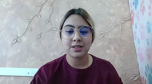 Snapshot of Miabonnett_ chatting on February 2025 03:15:02 PM Miabonnett online show from February 2025 03:15:02 PM