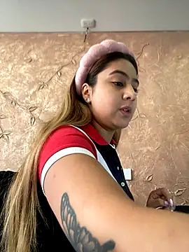 Snapshot of Miabonnett_ chatting on September 2025 12:09:01 PM Miabonnett online show from September 2025 12:09:01 PM