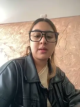 Snapshot of Miabonnett_ chatting on September 2025 12:09:02 PM Miabonnett online show from September 2025 12:09:02 PM